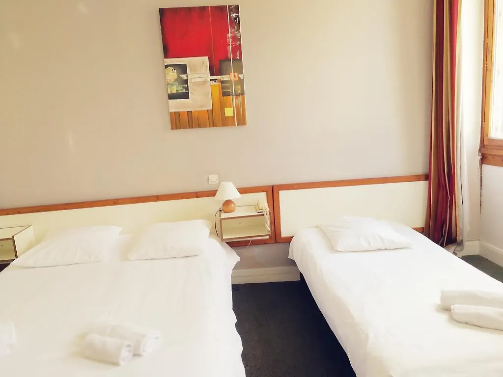 Hotel Des Lilas Bagneres-de-Luchon 2*,  France